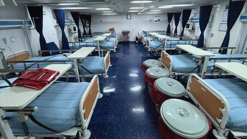 L’Italia invia una nave ospedale a Gaza